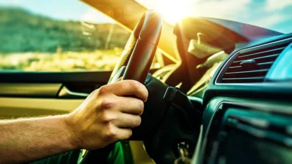 Alcohol y cannabis alteran de forma distinta la conducción