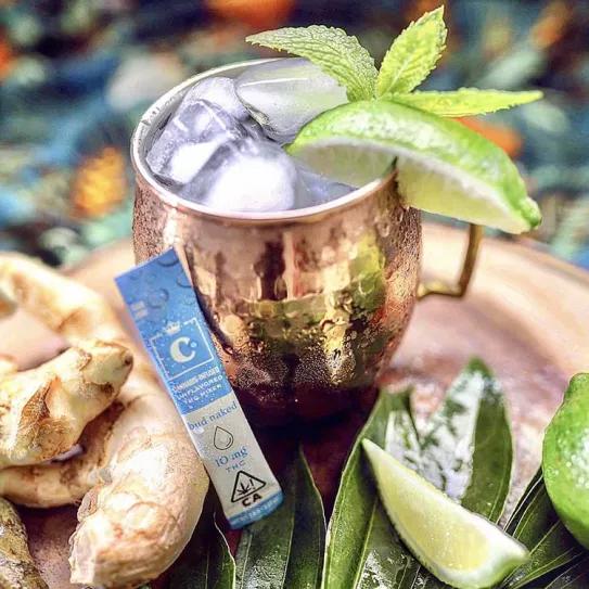 Bebidas y comestibles de marihuana fresquitos para el verano