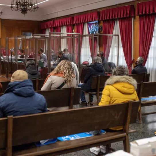 Juzgan a cuatro agentes antidroga por proteger a traficantes en Ourense