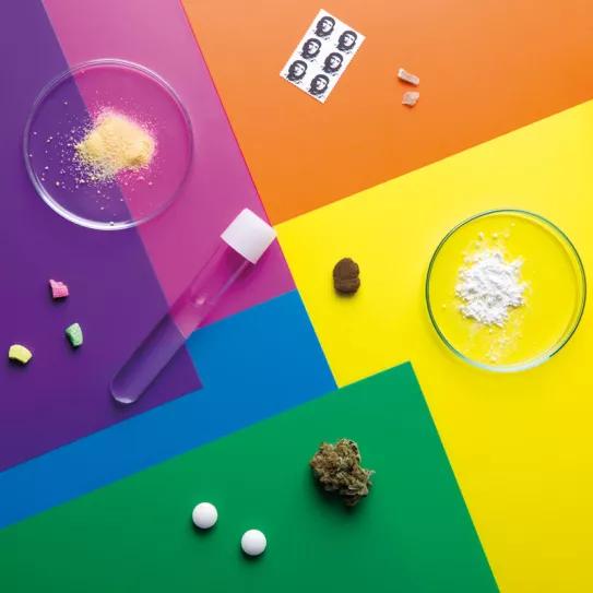 Triángulos, cuadrados, estrellas y ruedas, ¿cómo clasificar las drogas?