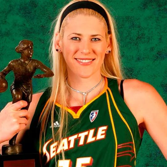 La estrella del baloncesto Lauren Jackson anuncia su regreso gracias al cannabis medicinal