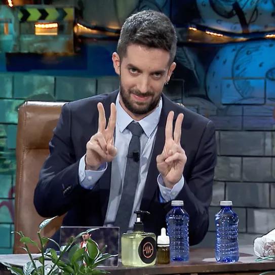 No más chistes de drogas en La Resistencia, advierte la autoridad de contenidos televisivos