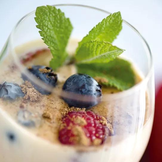 Rompope mexicano con frutos rojos y Critical Neville Haze 