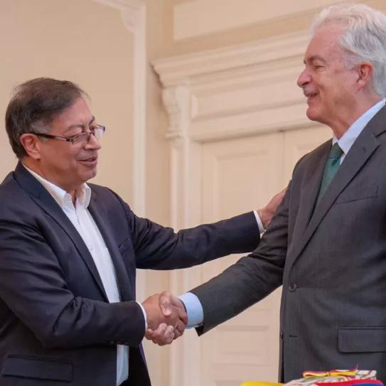 El presidente de Colombia se reúne con el director de la CIA 