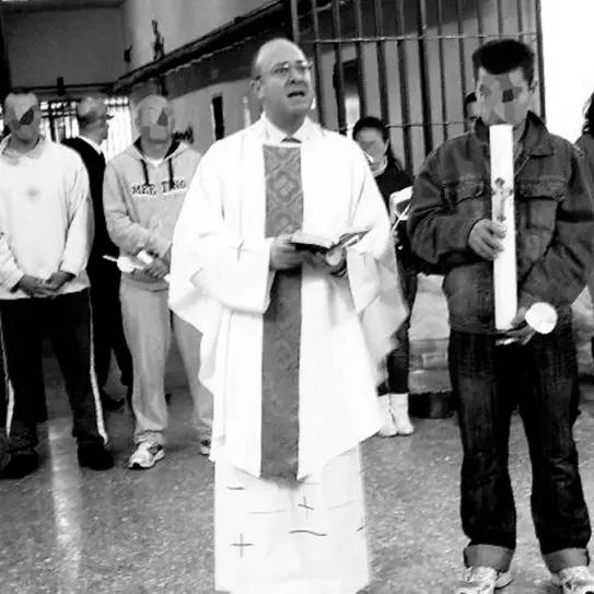 Detenido un cura de Albacete por tráfico de mefedrona, GHB y Popper