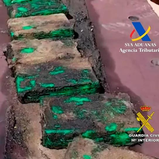 La policía descubre 66 kilos de cocaína ocultos en maquinaria industrial llegada desde Perú