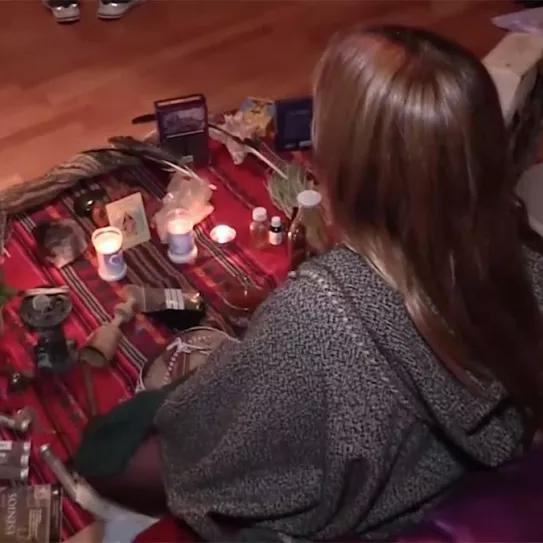 La policía interviene otra ceremonia de ayahuasca y detiene a su organizadora