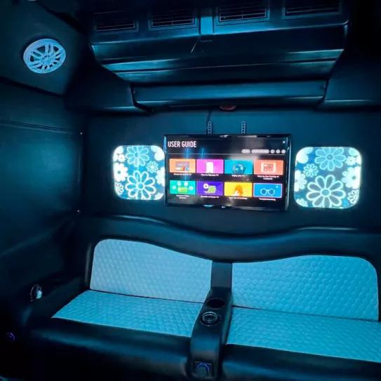 El primer autobús turístico para fumar marihuana ya recorre Colorado