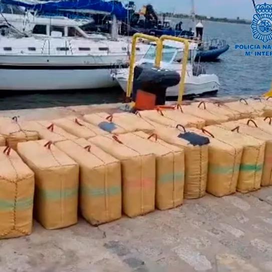 Incautan 3750 kilos de hachís en otras dos operaciones en Huelva