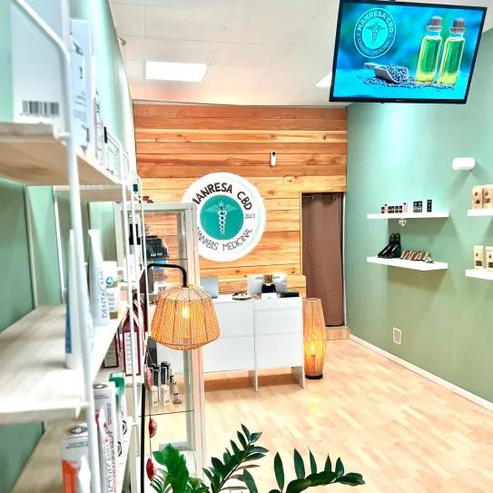 Manresa CBD - La represión al CBD está arruinando negocios en España