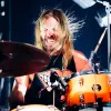 Oliver Taylor Hawkins. Encuentran restos de diez drogas en el cuerpo del batería de Foo Fighters