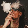 Rumanía condena a Wiz Khalifa por fumar cannabis en el escenario