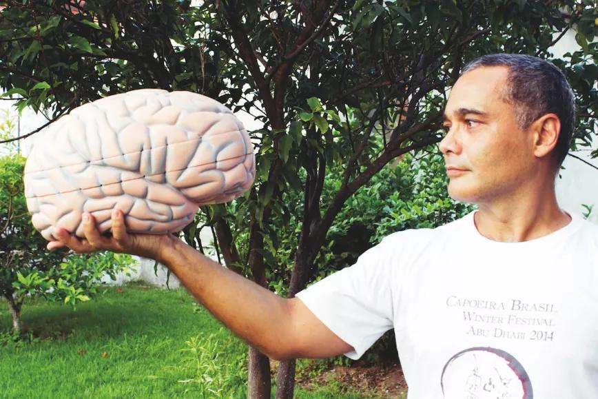 Años estudiando el camino común de los sueños, la marihuana y las drogas en el cerebro.