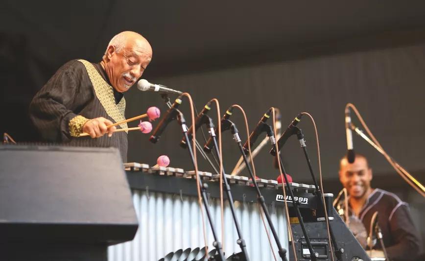Mulatu Astatke al vibráfono
