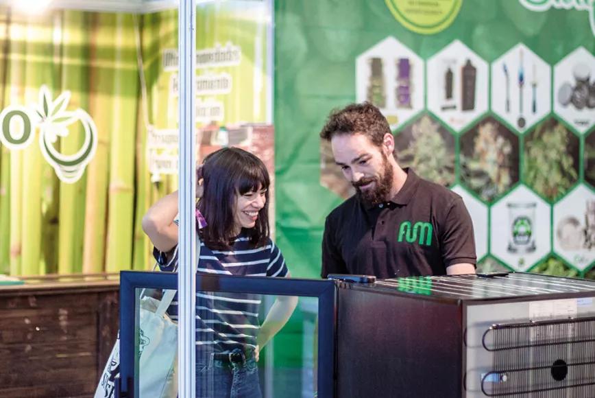 Cajas y neveras Fum Box en Spannabis Madrid