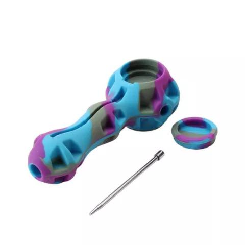 Pipa de silicona: Si eres de esas personas que se les caen las cosas de las manos, esta pipa de silicona evitará que rompas tu regalo a la primera de cambio.  