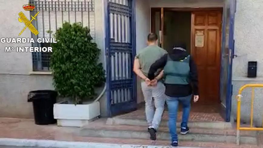 Detenido un barrendero acusado de traficar con cocaína durante el horario laboral