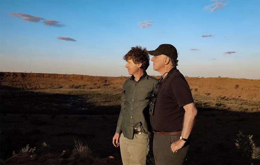 Fireball. Visitantes de mundos oscuros