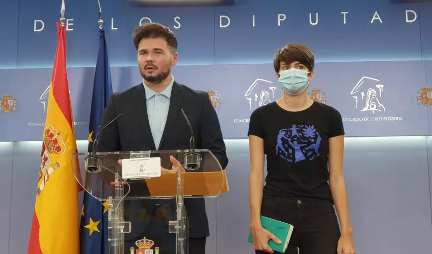 Más País y ERC presentan dos leyes para regular el cannabis en España