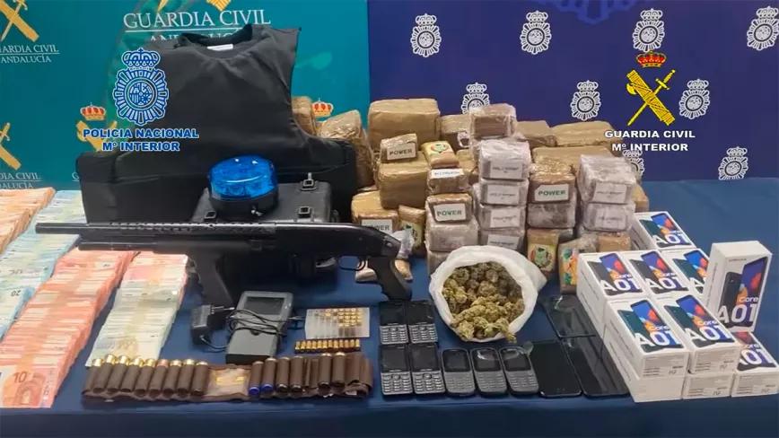 10.000 kilos de hachís incautados en una operación contra dos bandas unidas