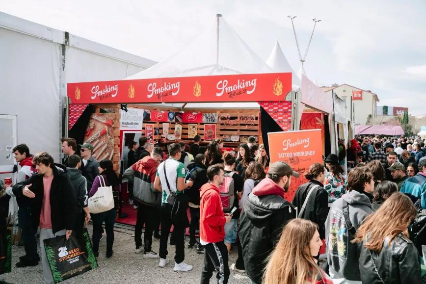 El stand de Smoking Paper en Spannabis 2023