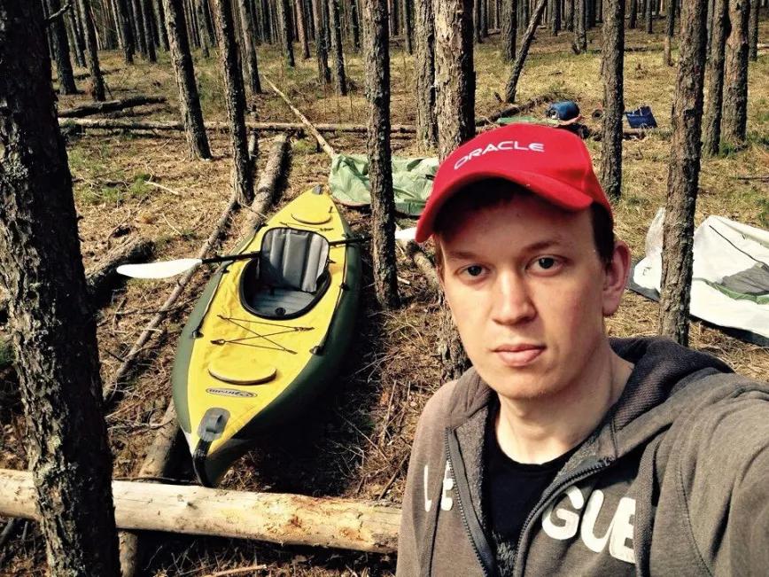 Roman Andreev, un desertor ruso exiliado en el surrealismo