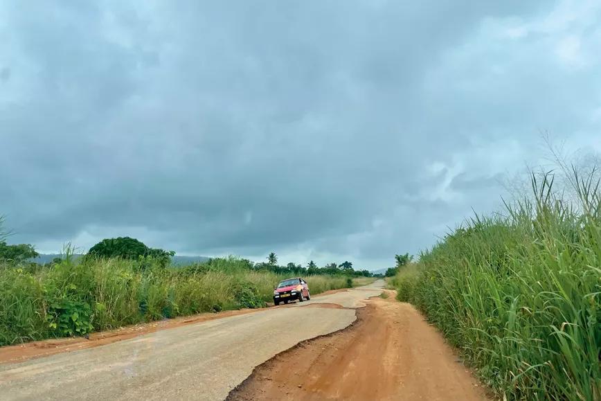 Legalizar la yerba en Ghana: una lucha contra los idiotas