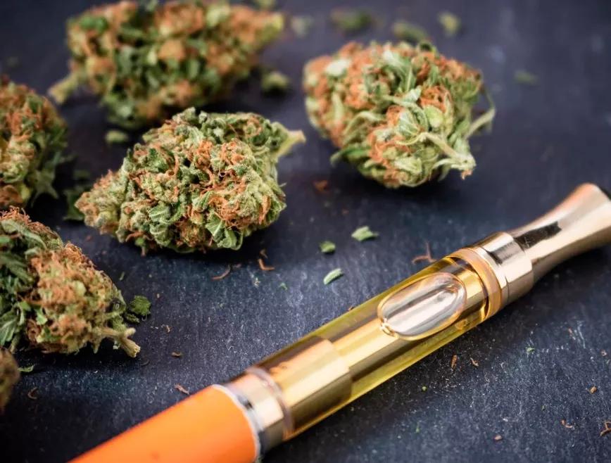 República Checa prohíbe el HHC