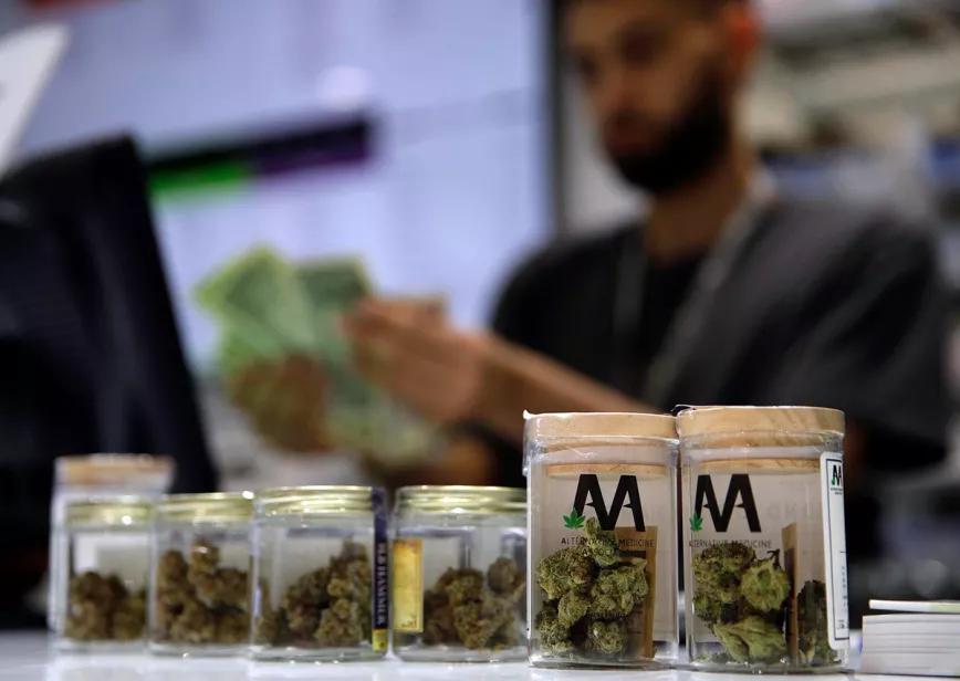Nueva York entregará 5 millones de dólares a dispensarios de cannabis gestionados por personas afectadas por la prohibición