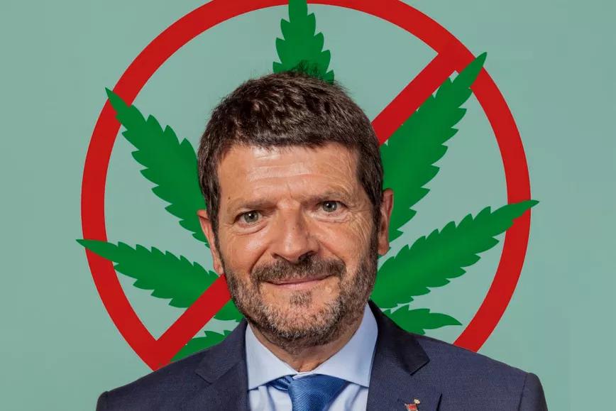 El Ayuntamiento de Barcelona vuelve a amenazar con cerrar los Clubes Sociales de Cannabis