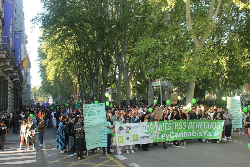 MMMM 2025 La llama no se apaga. Por Fidel Moreno