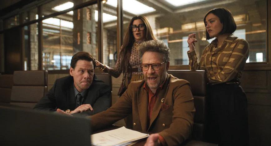 A los mandos de Continental Studio, una productora cinematográfica en crisis, Matt Remick tendrá que lidiar con artistas narcisistas, capos corporativos y sus propias inseguridades.