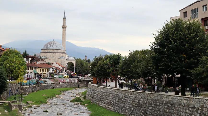 El río Bistrica a su paso por Prizren.