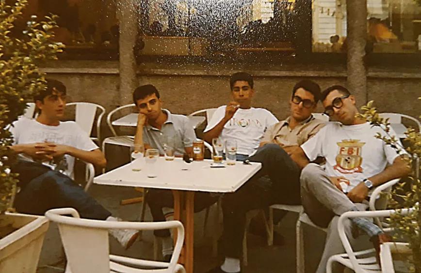 Jordi Manyà, Xeriff, Blacky, Sapo y Txarly de tour lisérgico en Perpignan (1998), en una foto de Luismi.