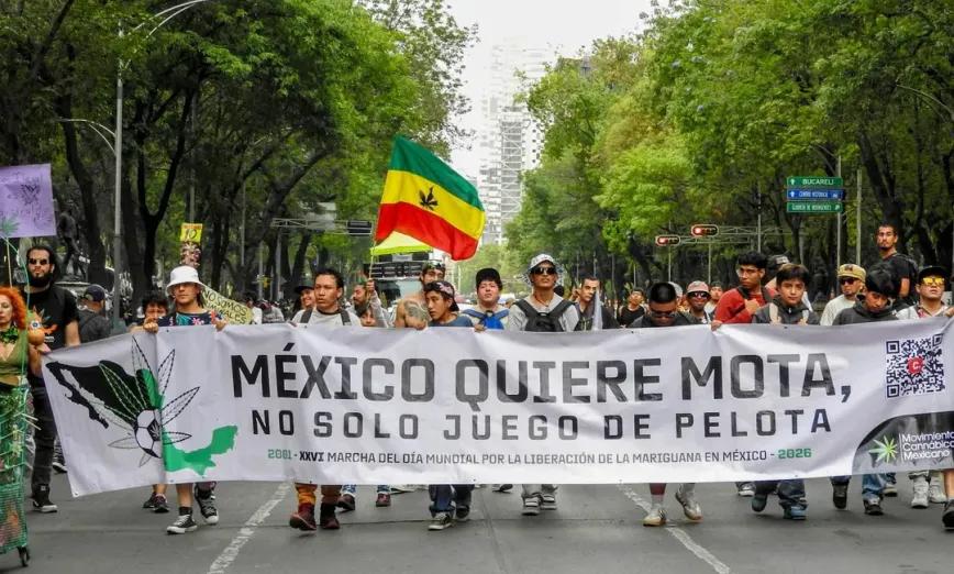 La XXVI Marcha del Día Mundial por la Liberación de la Marihuana celebrada en Ciudad de México.