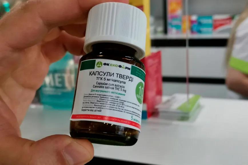 Cannabis medicinal llega a farmacias ucranianas tras años de espera