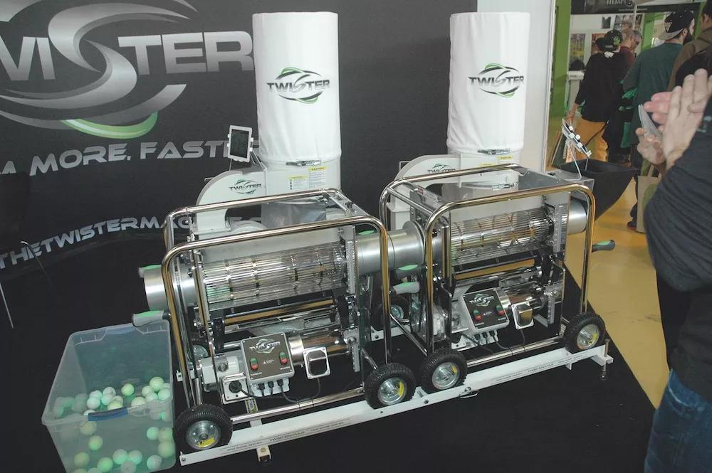 The Twister puede manicurar varios kilos de cogollos por hora.