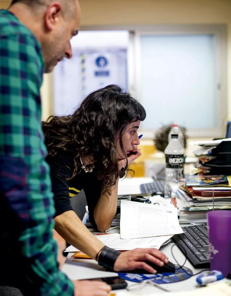 Energy Control, Josep y Núria en las oficinas