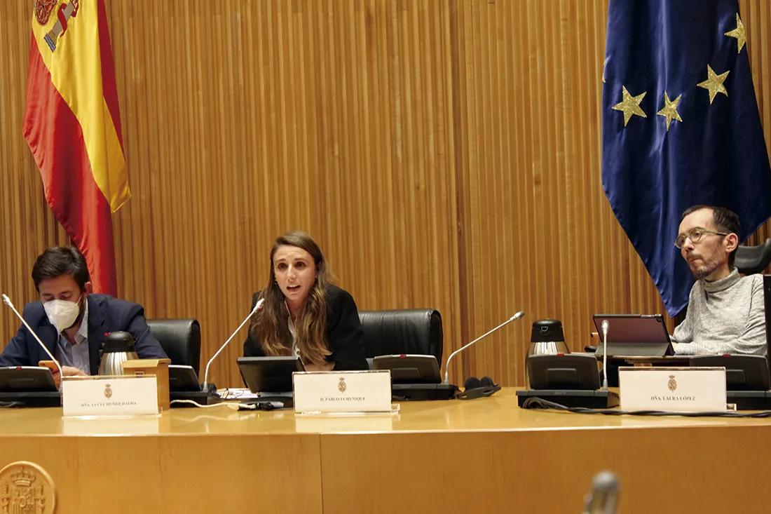 Lucía Muñoz Dalda, diputada por Baleares de UP, ha sido la responsable de la propuesta de ley para regular el cannabis. Pablo Echenique abrió las jornadas con un discurso que resumió con eficacia las oportunidades para España de una regulación integral.