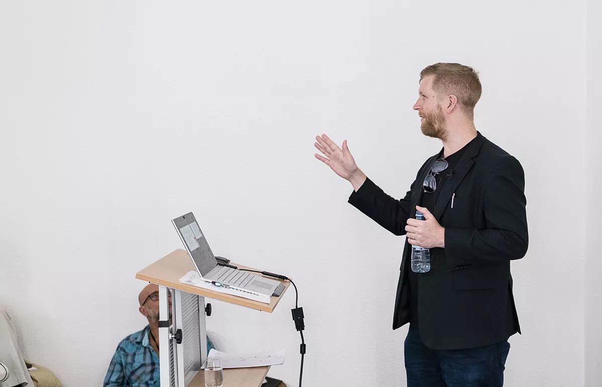 La espiritualidad naturalista de los psicodélicos. Una conversación filosófica con Chris Letheby