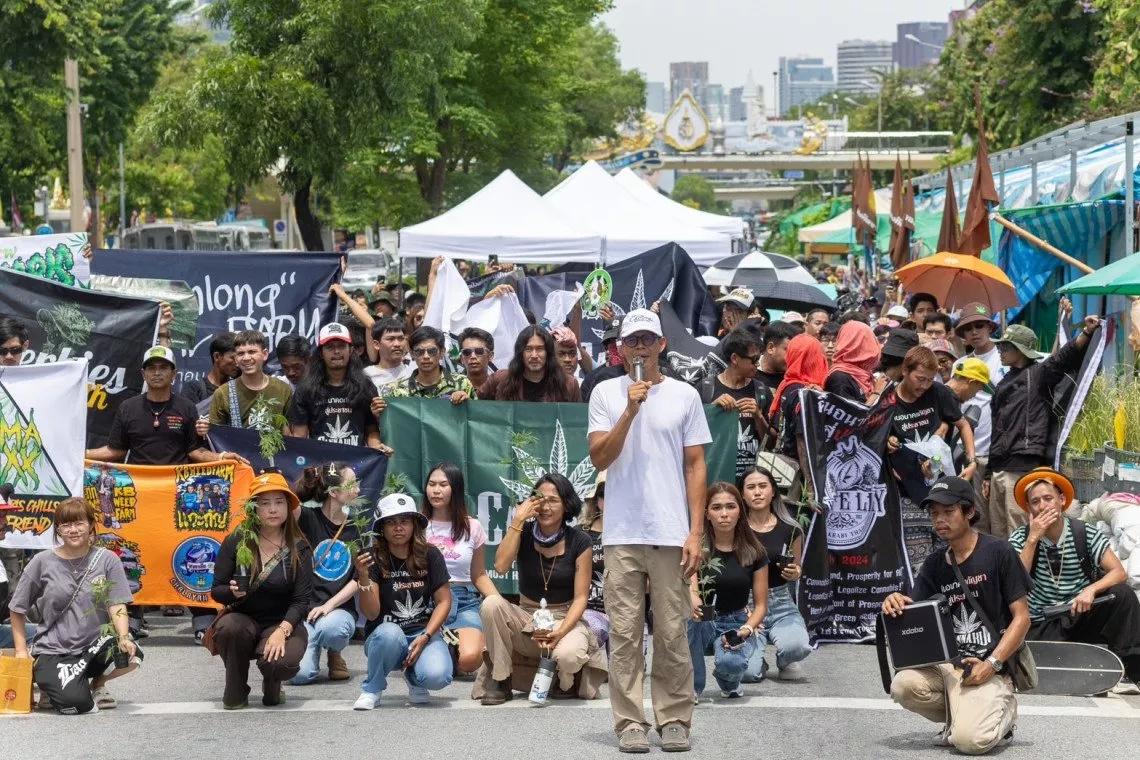 Activistas de Tailandia comienzan una huelga de hambre contra la vuelta a la prohibición del cannabis