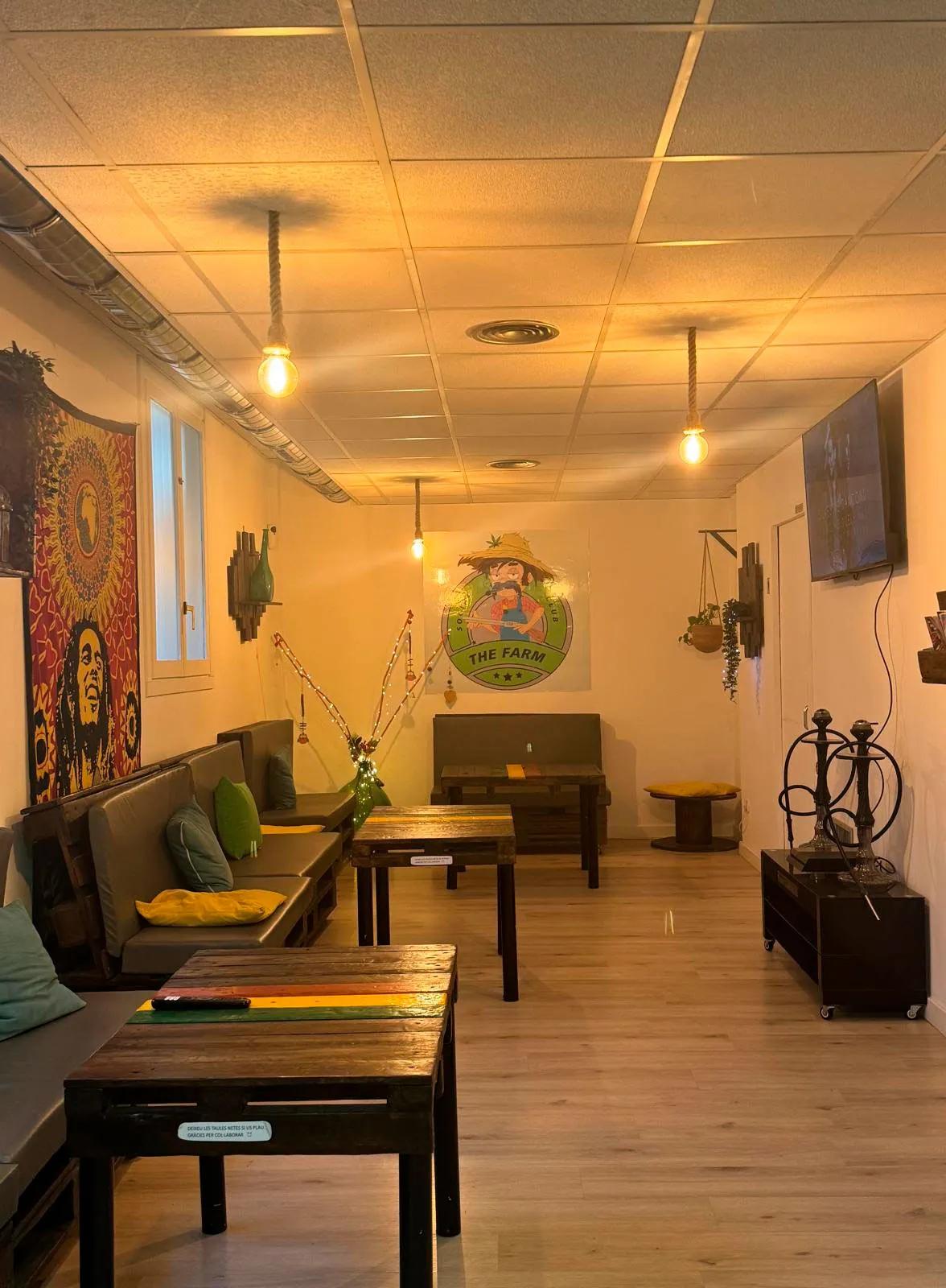 The Farm Vic: un punto de encuentro para la comunidad cannábica en el corazón de Osona